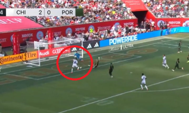 Taką okazję ZMARNOWAŁ dziś w nocy Robert Lewandowski... [VIDEO]